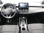 Toyota Corolla 1.8 Hybrid Active Automaat / Apple CarPlay & Android Auto / Historie aanwezig / Trekhaak afneembaar / Parkeersensoren voor & achter / Navigatie / Adaptieve Cruise Control / Airco Climate Control / LMV /