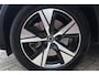 Volvo XC40 1.5 T4 Recharge R-Design | Panoramadak | Stoelverwarming | Camera | H/K | Glossy Black | Keyless