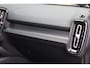 Volvo XC40 1.5 T4 Recharge R-Design | Panoramadak | Stoelverwarming | Camera | H/K | Glossy Black | Keyless
