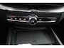Volvo XC60 T8 Plug-in hybrid AWD Ultra Dark Exec. Ed. | Bowers&Wilkins | Snel Rijden | Luchtvering | Massage / Stoelkoeling | 22 inch |
