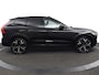 Volvo XC60 T8 Plug-in hybrid AWD Ultra Dark Exec. Ed. | Bowers&Wilkins | Snel Rijden | Luchtvering | Massage / Stoelkoeling | 22 inch |
