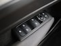 Volvo XC40 1.5 T4 Recharge Inscription 211PK Aut. SOH 92,5%, Trekhaak, Adaptieve Cruise Control, Achteruitrijcamera, Parkeersensoren voor en achter, 19" LM Velgen, Stoelverwarming