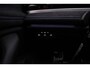 Volkswagen Passat Variant R-Line Edition 1.5 TSI eHybrid 272pk DSG Automaat Trekhaak, Panoramadak, Black Style, Adaptive cruise control, Achteruitrijcamera, LED matrix koplampen