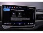 Volkswagen Passat Variant R-Line Edition 1.5 TSI eHybrid 272pk DSG Automaat Trekhaak, 360 camera, Panoramadak, Adaptive cruise control, Black Style, Achteruitrijcamera