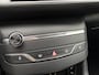 Peugeot 308 1.2 VTi Active | D-Riem & Koppeling vv | Navi | PDC | Cruise | Airco | Bluetooth| ORG NL |