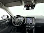 Volvo XC40 T2 Momentum | Park assist | Cruise control | Navigatie | Trekhaak