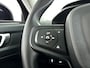 Volvo XC40 T2 Momentum | Park assist | Cruise control | Navigatie | Trekhaak