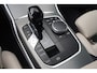 BMW 3-Serie 320e Business Edition Plus - M SPORT - LASER LED - SCHUIFDAK - LEDER - CARPLAY -