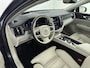 Volvo V60 Cross Country 2.0 B5 AWD Ultimate | Achteruitrijcamera | Apple Carplay/Android Auto|telefoonintegratie premium | Bots herkenning en activatie