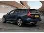Volvo V60 Cross Country 2.0 B5 AWD Ultimate | Achteruitrijcamera | Apple Carplay/Android Auto|telefoonintegratie premium | Bots herkenning en activatie