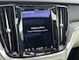 Volvo V60 Cross Country 2.0 B5 AWD Ultimate | Achteruitrijcamera | Apple Carplay/Android Auto|telefoonintegratie premium | Bots herkenning en activatie