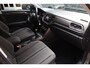 Volkswagen T-Roc 1.0 TSI R-line Style CARPLAY DAB NAVI COCKPITVIEW STOELVERWARMING 2xPDC ACC 19"LMV ALL-SEASONS NAP ZEER-NETJES!!