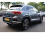 Volkswagen T-Roc 1.0 TSI R-line Style CARPLAY DAB NAVI COCKPITVIEW STOELVERWARMING 2xPDC ACC 19"LMV ALL-SEASONS NAP ZEER-NETJES!!