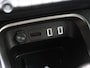 Jeep Avenger Summit 100pk | Achteruitrijcamera | Dodehoekdetectie | 18" Lichtmetalen Velgen
