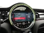 MINI Mini Electric Yours 32,6 kWh 184pk Dealer O.H. | Panodak | Head Up | Camera | Lederen Sportstoelen Verwarmd | Apple Carplay | Cruise Control | Navigatie | DAB |