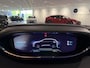 Peugeot 3008 1.6 HYbrid 180 PK Allure Pack Business | Automaat | Plug-In Hybride tot 50 KM Elektrisch | Navigatie | LED Verlichting | Climate Control | Dode Hoek Detectie | Adaptieve Cruise Control | Camera | Parkeersensoren V+A | 19" Lichtmetalen Velgen | Hoge Zitpositie | Apple Carplay & Android Auto | Keyless Entry |