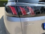 Peugeot 3008 1.6 HYbrid 180 PK Allure Pack Business | Automaat | Plug-In Hybride tot 50 KM Elektrisch | Navigatie | LED Verlichting | Climate Control | Dode Hoek Detectie | Adaptieve Cruise Control | Camera | Parkeersensoren V+A | 19" Lichtmetalen Velgen | Hoge Zitpositie | Apple Carplay & Android Auto | Keyless Entry |
