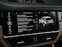 Porsche Cayenne 3.0 E-Hybrid NL-Auto | Dealeronderhouden | Panoramadak | 18 Wegs Memory Seats | Bose | 360 Camera | HUD | Achterasbesturing | Sport Chrono | Luchtvering | Soft Close | Ambiance Interieur |