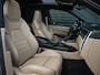 Porsche Cayenne 3.0 E-Hybrid NL-Auto | Dealeronderhouden | Panoramadak | 18 Wegs Memory Seats | Bose | 360 Camera | HUD | Achterasbesturing | Sport Chrono | Luchtvering | Soft Close | Ambiance Interieur |