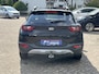 Kia Stonic 1.2 MPi ComfortLine Stoel/stuurverwarming, Parkeersensoren achter, Trekhaak, Bluetooth voorbereiding.