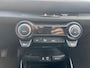 Kia Stonic 1.2 MPi ComfortLine Stoel/stuurverwarming, Parkeersensoren achter, Trekhaak, Bluetooth voorbereiding.