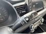 Kia Stonic 1.2 MPi ComfortLine Stoel/stuurverwarming, Parkeersensoren achter, Trekhaak, Bluetooth voorbereiding.