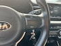 Kia Stonic 1.2 MPi ComfortLine Stoel/stuurverwarming, Parkeersensoren achter, Trekhaak, Bluetooth voorbereiding.