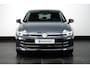 Volkswagen Golf 1.5 eHybrid 204PK Style Edition | ACC | Elektrische stoelen met geheugen | Navigatie | Head-up display | Stoelverwarming voor | Wegklapbare trekhaak | Massage functie | VERLENGDE GARANTIE