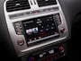 Volkswagen Polo 1.2 TSI Highline (PANORAMADAK, CRUISE CONTROL, CLIMATE CONTROL, NAVIGATIE, PDC, LM-VELGEN, SPORTONDERSTEL, NAP)
