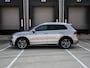 Volkswagen Tiguan R-Line 2.0 TSI 4Motion 180pk TREKHAAK | 19''LM | ADAPT. CC | STOELVERW. | CAMERA | ALCANTARA