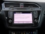 Volkswagen Tiguan R-Line 2.0 TSI 4Motion 180pk TREKHAAK | 19''LM | ADAPT. CC | STOELVERW. | CAMERA | ALCANTARA