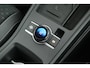 Volkswagen T-Roc 1.5 eTsi 150pk DSG R-Line First Edition Trekhaak Camera Stoelverwarming Keyless Virtual Cockpit Navigatie