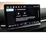 Volkswagen T-Roc 1.5 eTsi 150pk DSG R-Line First Edition Trekhaak Camera Stoelverwarming Keyless Virtual Cockpit Navigatie