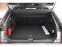 Volkswagen T-Roc 1.5 eTsi 150pk DSG R-Line First Edition Trekhaak Camera Stoelverwarming Keyless Virtual Cockpit Navigatie