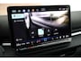 Volkswagen T-Roc 1.5 eTsi 150pk DSG R-Line First Edition Trekhaak Camera Stoelverwarming Keyless Virtual Cockpit Navigatie