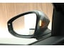Volkswagen T-Roc 1.5 eTsi 150pk DSG R-Line First Edition Trekhaak Camera Stoelverwarming Keyless Virtual Cockpit Navigatie