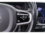 Volvo V60 2.0 T8 Recharge AWD R-Design | Uitklap. Trekhaak | Panorama dak | CarPlay | Pilot Assist | Blind Spot |