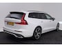 Volvo V60 2.0 T8 Recharge AWD R-Design | Uitklap. Trekhaak | Panorama dak | CarPlay | Pilot Assist | Blind Spot |