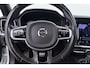 Volvo V60 2.0 T8 Recharge AWD R-Design | Uitklap. Trekhaak | Panorama dak | CarPlay | Pilot Assist | Blind Spot |