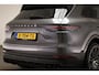 Porsche Cayenne 3.0 E-Hybrid Platinum Edition | LUCHTVERING | MASSAGE | STOELVENTILATIE | COMFORTSTOELEN | CAMERA | 22"