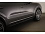 Porsche Cayenne 3.0 E-Hybrid Platinum Edition | LUCHTVERING | MASSAGE | STOELVENTILATIE | COMFORTSTOELEN | CAMERA | 22"