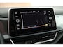 Volkswagen T-Roc 1.5 TSI 150pk DSG Style Trekhaak Camera Stoelverwarming Massage Virtual Cockpit Navigatie