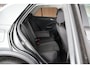 Volkswagen T-Roc 1.5 TSI 150pk DSG Style Trekhaak Camera Stoelverwarming Massage Virtual Cockpit Navigatie