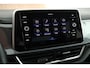 Volkswagen T-Roc 1.5 TSI 150pk DSG Style Trekhaak Camera Stoelverwarming Massage Virtual Cockpit Navigatie