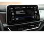Volkswagen T-Roc 1.5 TSI 150pk DSG Style Trekhaak Camera Stoelverwarming Massage Virtual Cockpit Navigatie