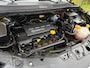Opel Corsa 1.4-16V BlitZ | Navi | 2e Eigenaar | Stuur-/Stoelverwarming | 17" Velgen | H-Leder | Navi | Clima | PDC | Cruise | USB