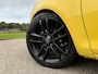 Opel Corsa 1.4-16V BlitZ | Navi | 2e Eigenaar | Stuur-/Stoelverwarming | 17" Velgen | H-Leder | Navi | Clima | PDC | Cruise | USB