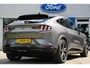 Ford Mustang Mach-E Extended First Edition AWD 98 kWh | NL-AUTO! | 1E EIGENAAR! | SOH 93,5% | PANODAK | 360° CAMERA | ADAPTIVE CRUISE | DODE HOEK | B&O | WINTERPACK | LANE ASSIST | PARK SENS V+A | DEALER OH!