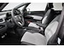 Volkswagen ID.3 Pro Edition 58 kWh Warmtepomp 18"Lichtmetalen Velgen Navigatie Camera Adaptieve Cruise Control Climate Control
