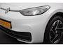 Volkswagen ID.3 Pro Edition 58 kWh Warmtepomp 18"Lichtmetalen Velgen Navigatie Camera Adaptieve Cruise Control Climate Control